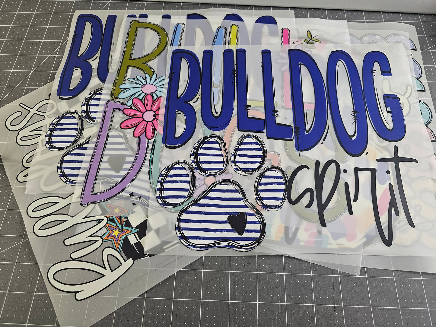 7 Mystery Bulldogs Prints